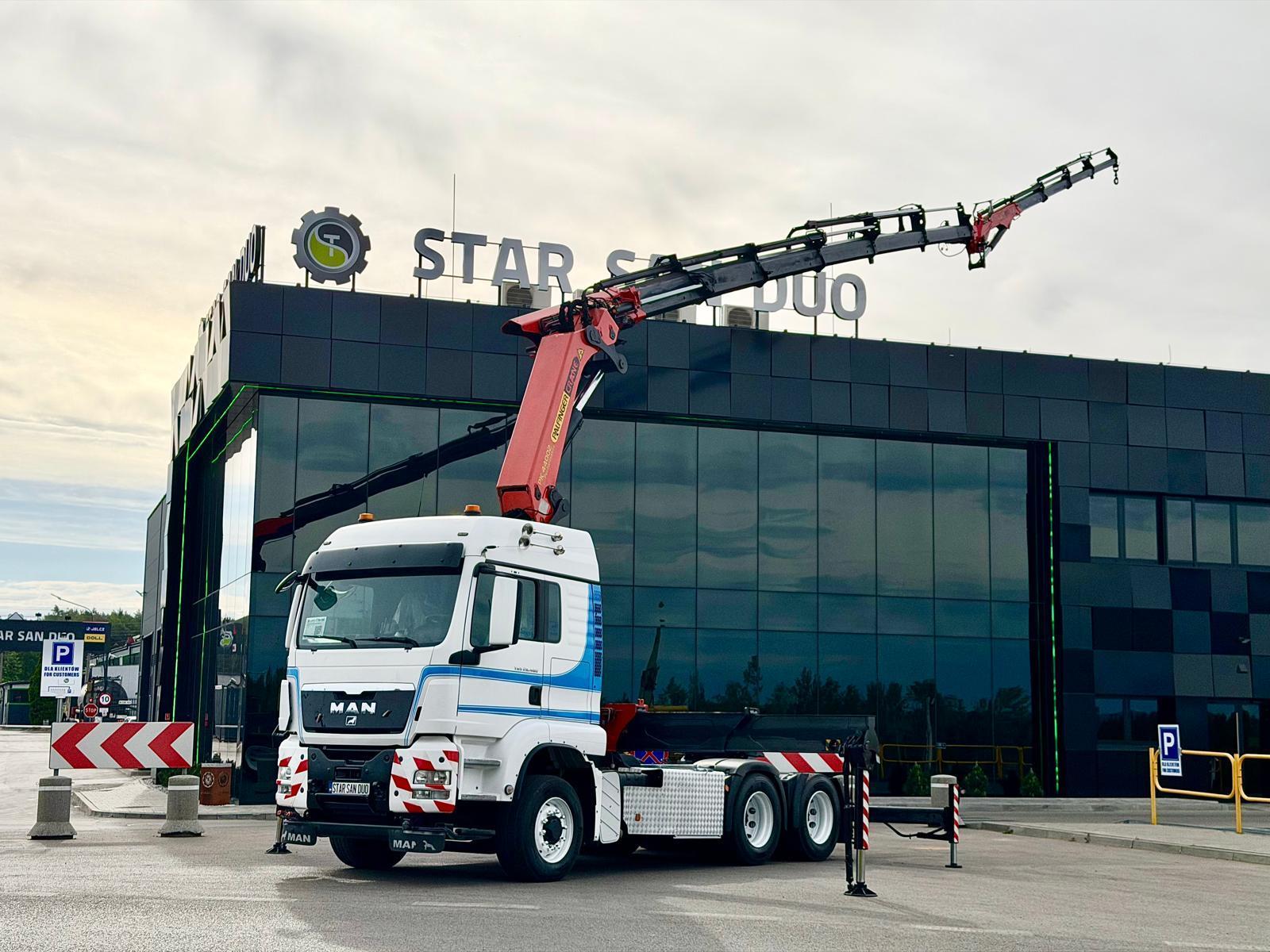 MAN TGS 26.480 6x6H PALFINGER PK 44002 FLY Jib Wciągarka HDS Siodło