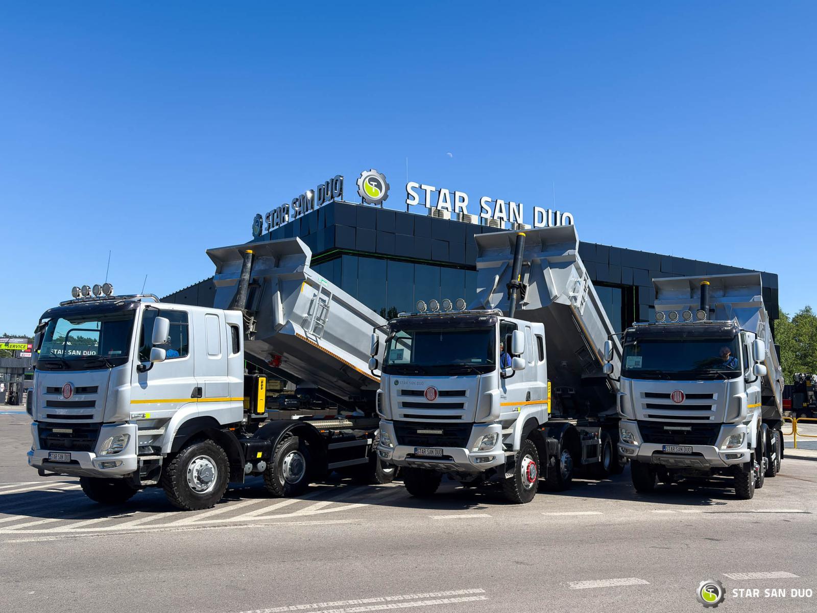 TATRA PHOENIX 8x8 Euro 6 Tipper Several Pieces !