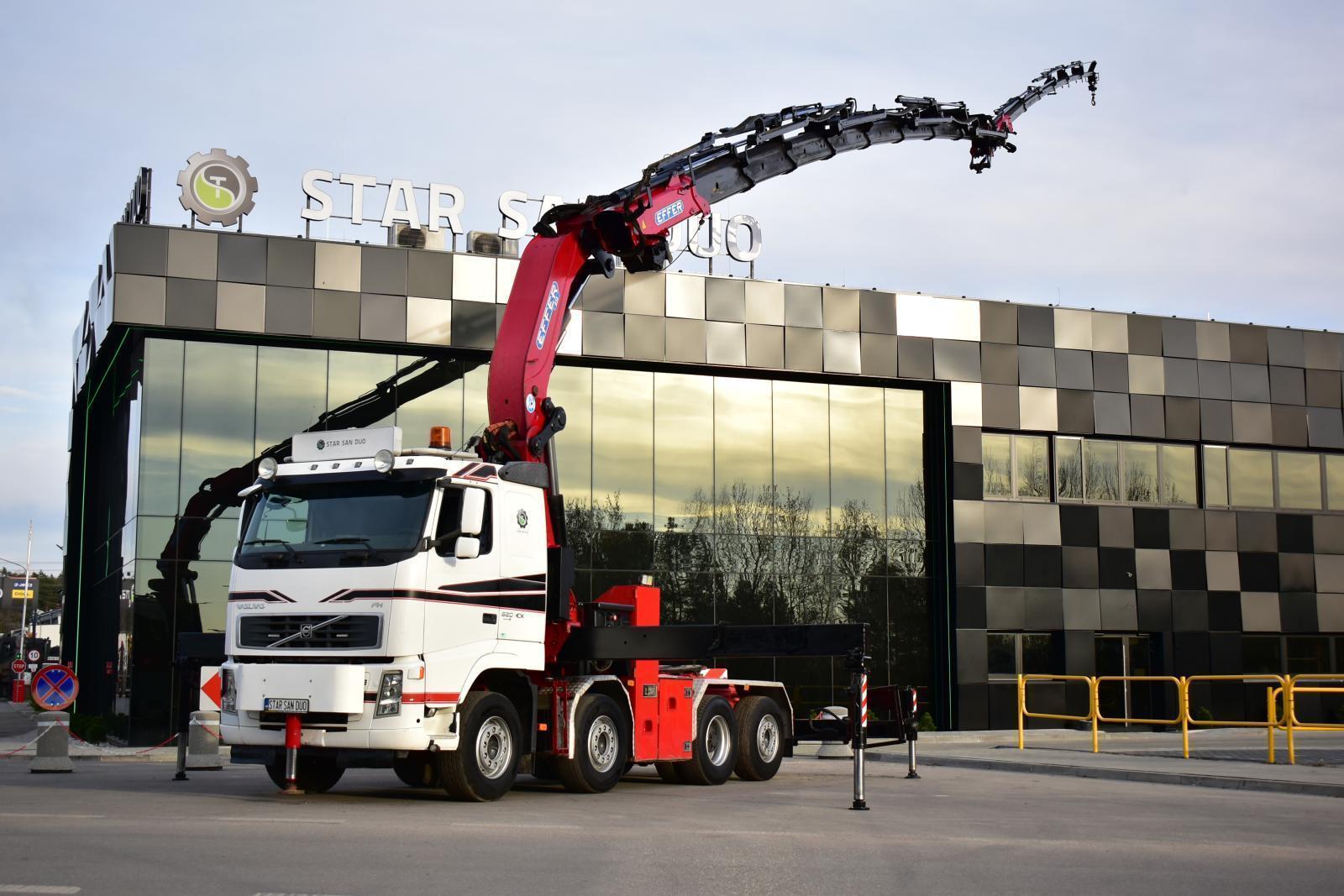 VOLVO FH 520 8x2 EFFER 850 Fly Jib HDS Żuraw Wciągarka
