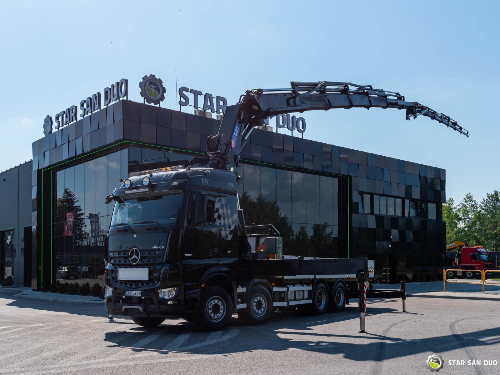 MERCEDES-BENZ AROCS 3251 8x4 HMF 8520 Fly Jib Winch