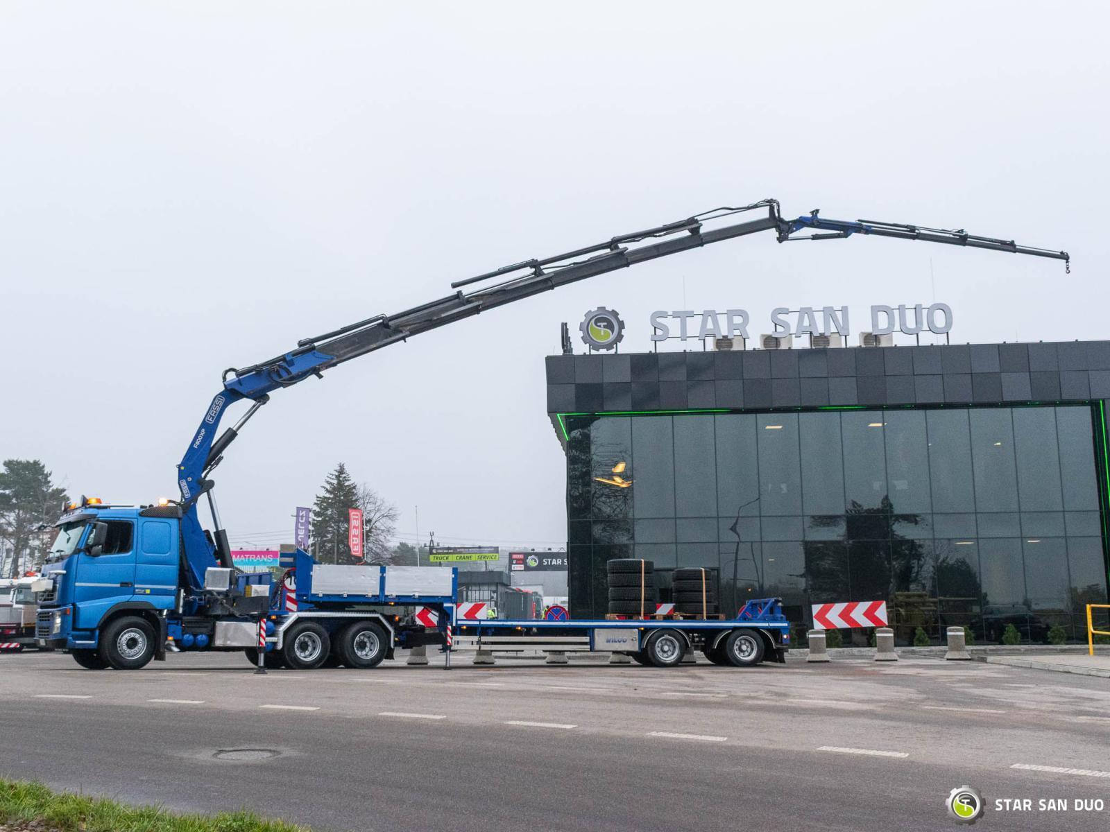 VOLVO FH520 6x4 FASSI F600 XP HDS Crane Semitrailer