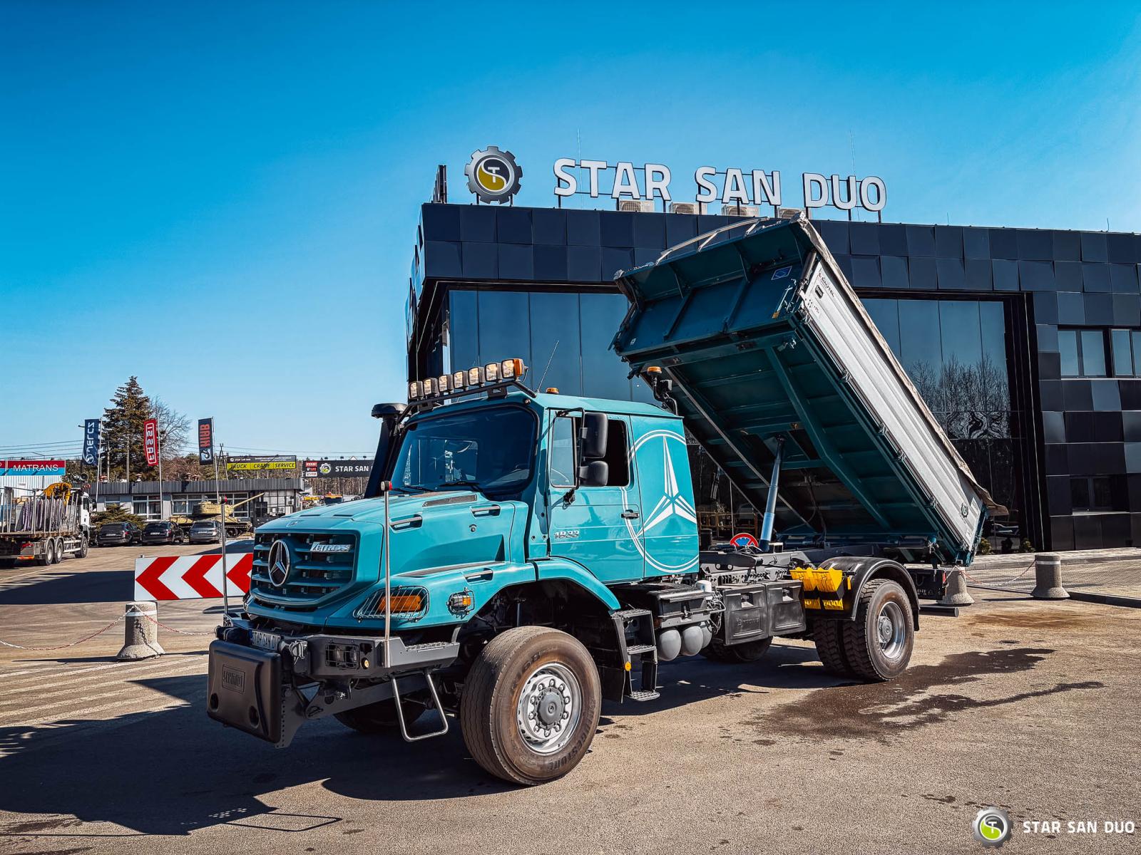 Mercedes - Benz Zetros 1833 4x4 Wywrotka Kipper Podwozie Kamper