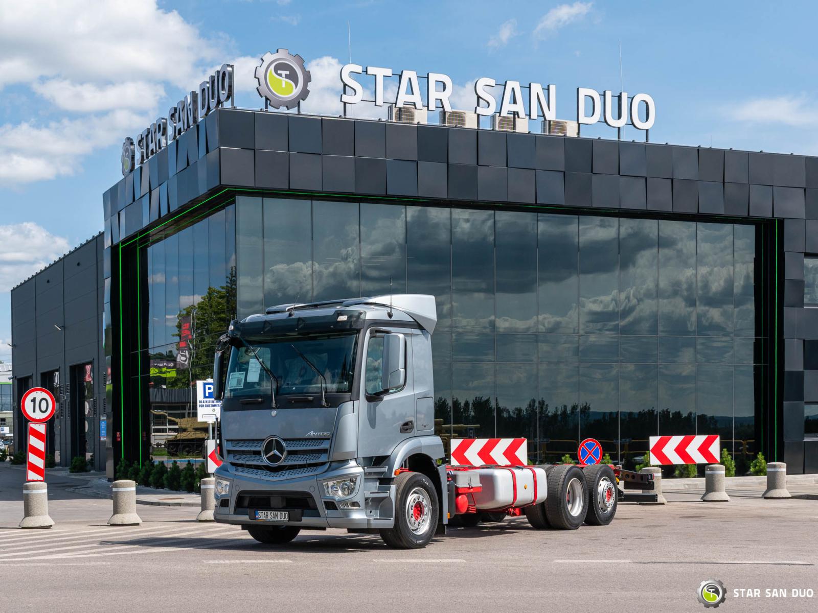 MERCEDES BENZ ANTOS 2535 6x2 Chassis